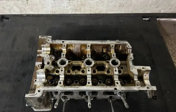 Audi A6 S6 C7 4G Engine head 06E103403M