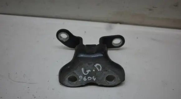 Toyota Avensis T250 Rear door upper hinge 
