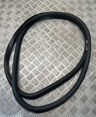 BMW 7 F01 F02 F03 F04 Front door rubber seal 7177999