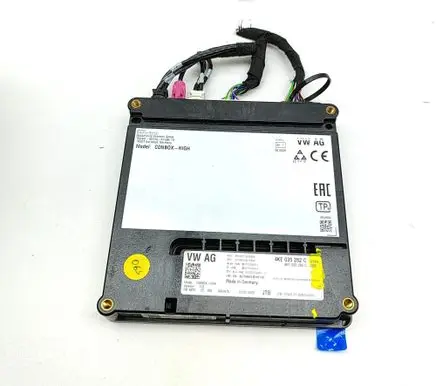 Audi A4 S4 B9 8W Bluetooth control unit module 4KE035282C