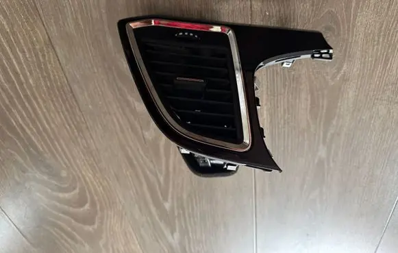 Seat Ateca Dashboard air vent grill cover trim 577820902A