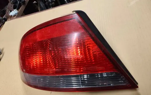 Chrysler Sebring (ST-22 - JR) Rear/tail lights 04805353