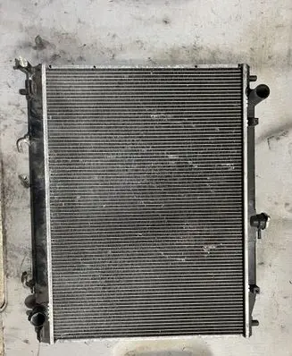 Mitsubishi Pajero Coolant radiator