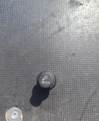 Alfa Romeo 147 Cigarette lighter 