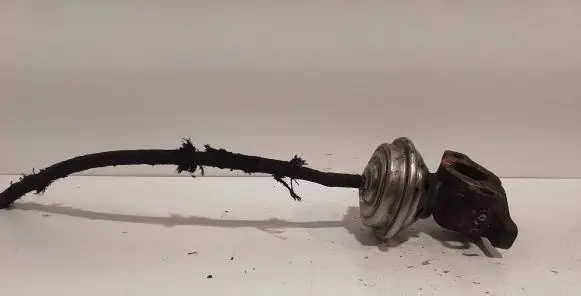 Audi A4 S4 B5 8D EGR valve 028131501E