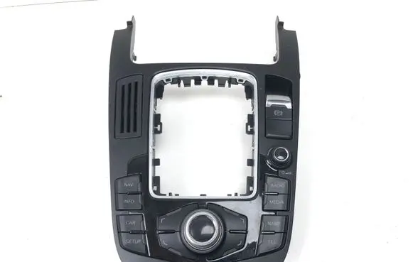 Head unit multimedia control