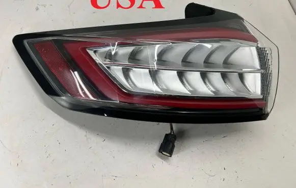 Ford Edge II Rear/tail lights FT4B13405A FT4B13405D