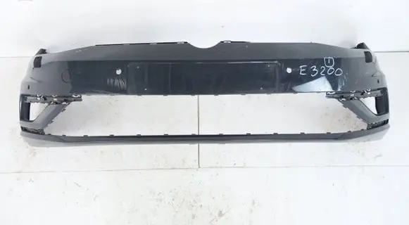 Volkswagen Golf VII Front bumper 5G0807221FL