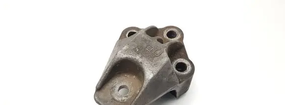 Opel Vectra B Engine mounting bracket 90538041 24495013A