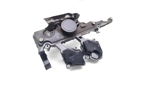 Renault Koleos I Oil breather separator 8200673395