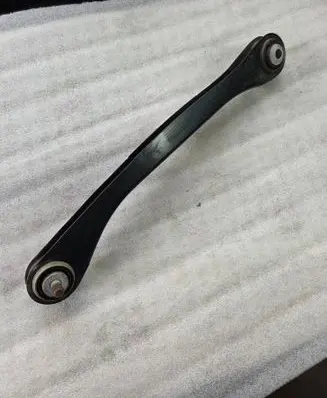 BMW 5 G30 G31 Rear control arm 6861125