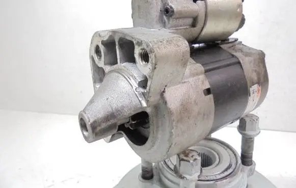 Renault Thalia I Starter motor S3021