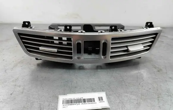 Mercedes-Benz S W221 Dash center air vent grill A22183005547j22