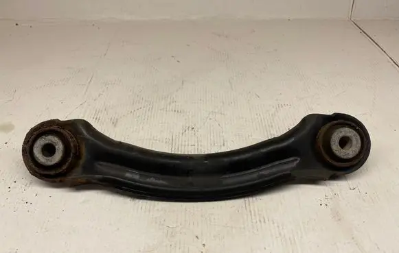 Dodge Challenger Rear control arm 5328AA