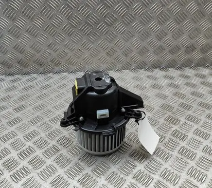 Opel Vivaro Heater fan/blower 9821292380