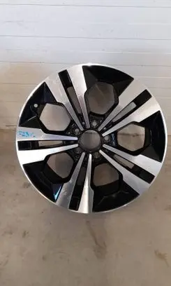Mercedes-Benz GLB x247 R18 alloy rim 