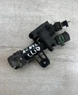 Thermostat/thermostat housing