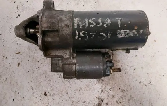Volkswagen PASSAT B5.5 Starter motor 1005821478