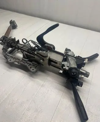 Volkswagen Tiguan Steering wheel axle set 5K0953501BH 5N1119502C
