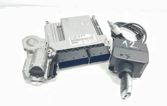 Mercedes-Benz C W203 Engine ECU kit and lock set A6461500879 2095452308