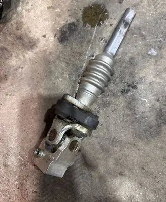 Jeep Grand Cherokee Steering column universal joint 166460109 17821 1T038