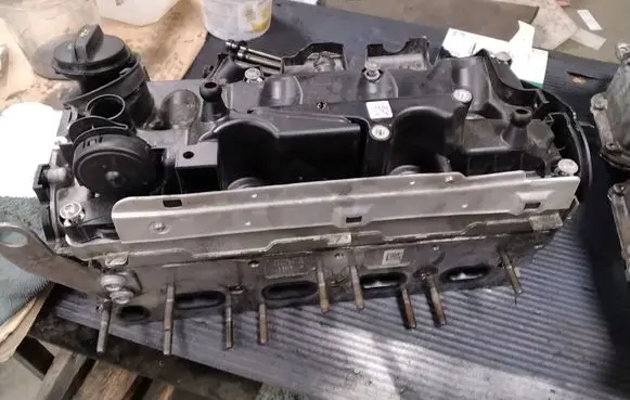 Audi A3 8Y Engine head 05L103469D 05L103308T
