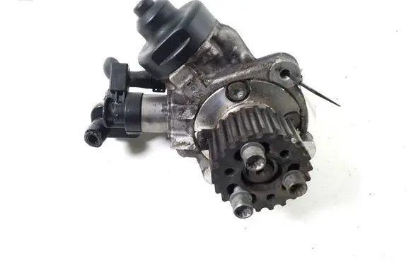 Audi Q7 4M Fuel injection high pressure pump 059130755CG