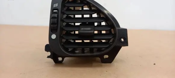 Jaguar XK8 - XKR Dashboard side air vent grill/cover trim GJA6720AE