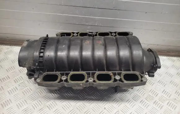 Jaguar XF Intake manifold 8W939424AF