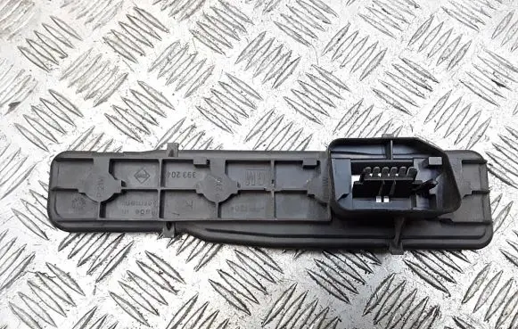 Opel Astra G Tail light bulb cover holder 393204