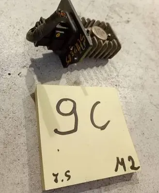 Hyundai Coupe Heater blower motor/fan resistor MJ11032