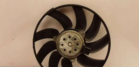Audi Q3 8U Electric radiator cooling fan A10111406F