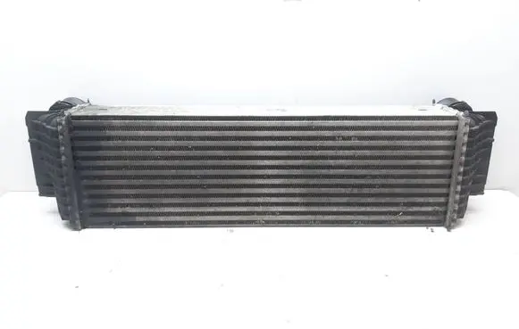BMW 6 F12 F13 Intercooler radiator 7812016 17517812016