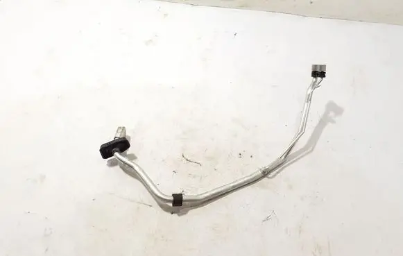 Air conditioning (A/C) pipe/hose