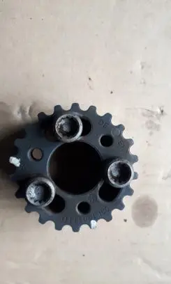Audi A4 S4 B8 8K Fuel pump gear (pulley) 03L130111D