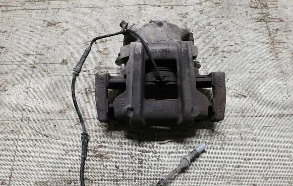 BMW 1 F20 F21 Front brake caliper