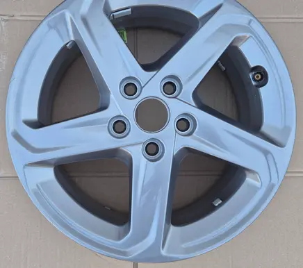 Ford Focus R16 alloy rim JX7J-1007-A1C