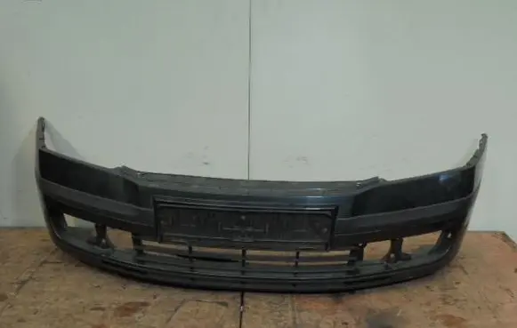 Skoda Octavia Mk2 (1Z) Front bumper 1Z0807221
