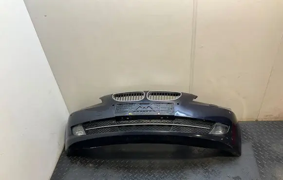 BMW 5 E60 E61 Front bumper 7178068