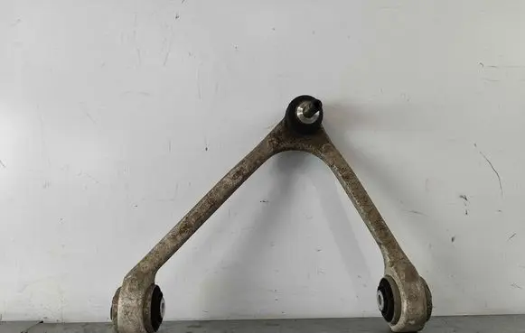 Jaguar XF X250 Front upper control arm/wishbone C2Z29117 XR857884