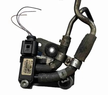 Audi A3 S3 8P Exhaust gas pressure sensor 076906051A