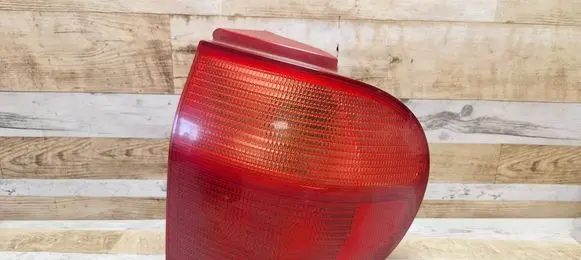 Seat Alhambra (Mk1) Rear/tail lights E101392 01392