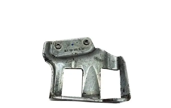 Mercedes-Benz Sprinter W906 EGR valve cooler bracket A6510981639 6510981639