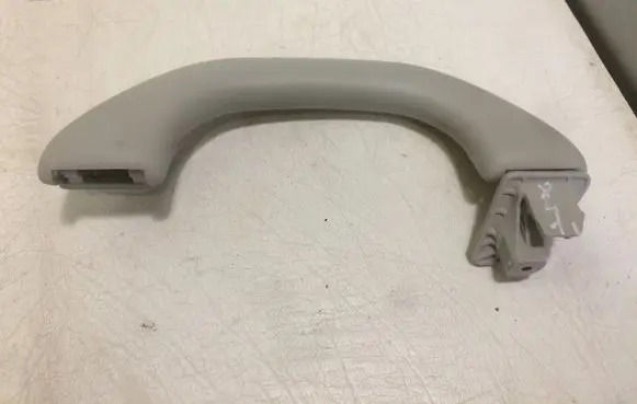Volkswagen PASSAT B7 Front interior roof grab handle 1K0857607