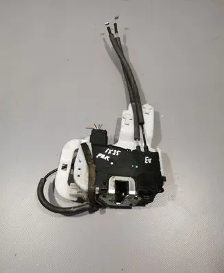 Hyundai ix35 Front door lock