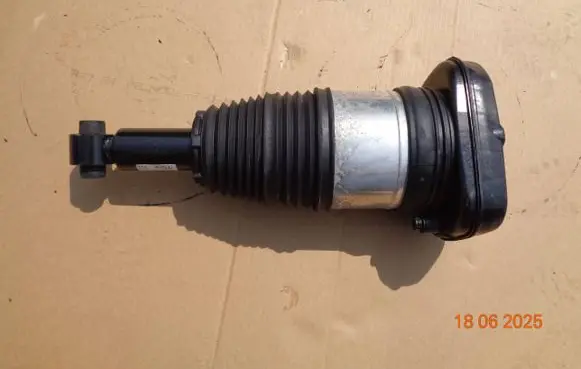 BMW 4 G22 G23 G24 G26 Shock absorber/damper/air suspension 5A5BE16 765A5BE1605