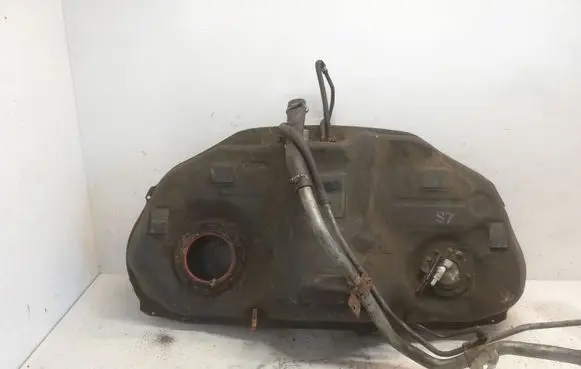Subaru Outback (BS) Fuel tank 