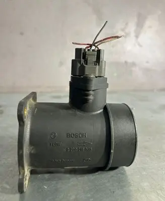 Nissan Almera N16 Mass air flow meter 0280218005