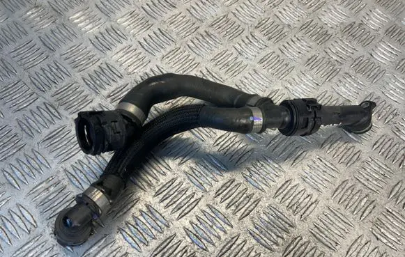 BMW 2 G42 Engine coolant pipe/hose 16185913 8590759