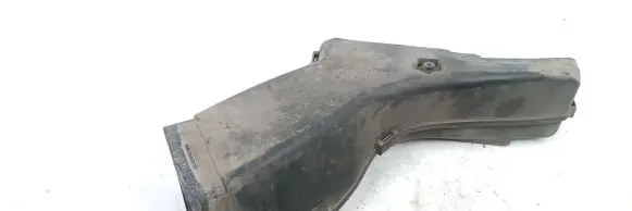 Audi A6 S6 C5 4B Air intake hose/pipe 058129617E